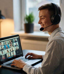 ۱۰ اشتباه رایج در رزومه‌نویسی که شانس استخدام را کاهش می‌دهد